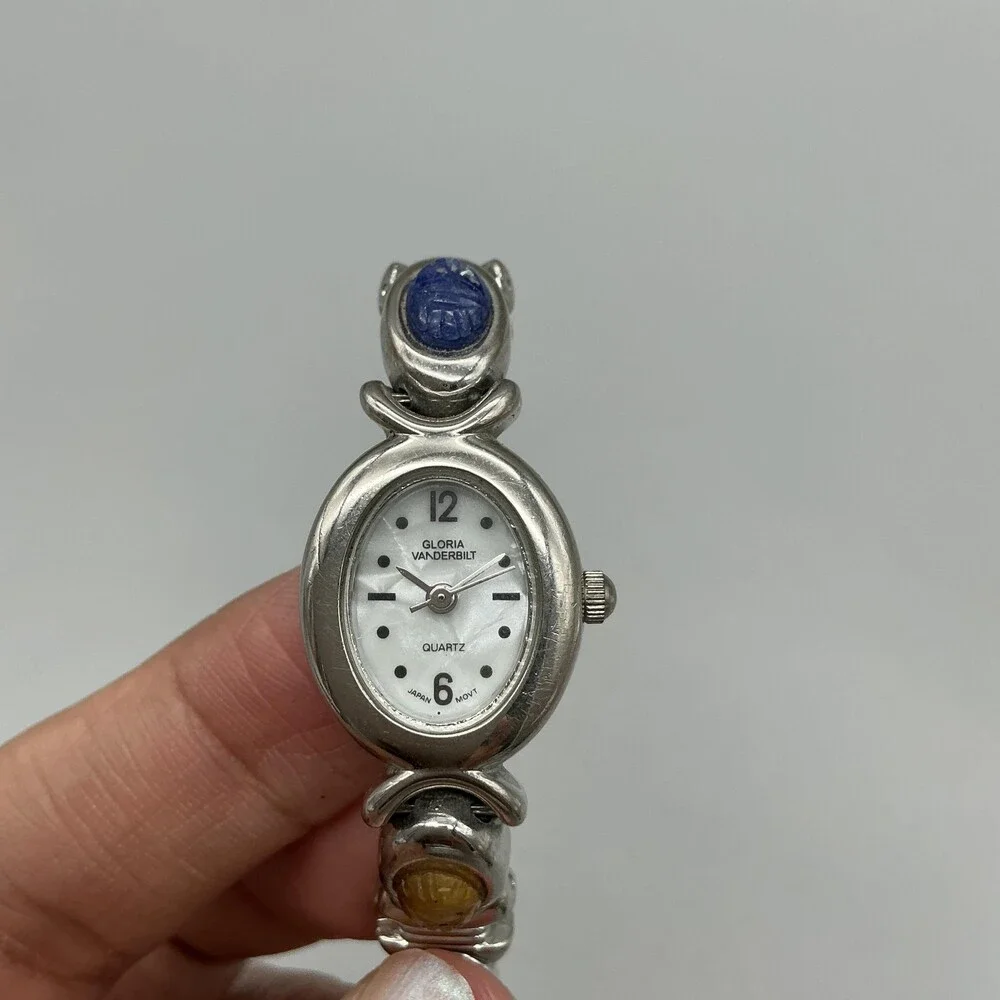 Gloria Vanderbilt Scarab 65014 Womens Watch 18mm MOP Dial New Battery 7.5